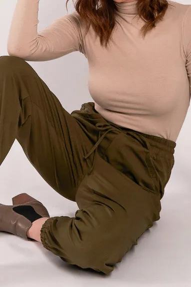 Relaxed Zip Pocket Chinos